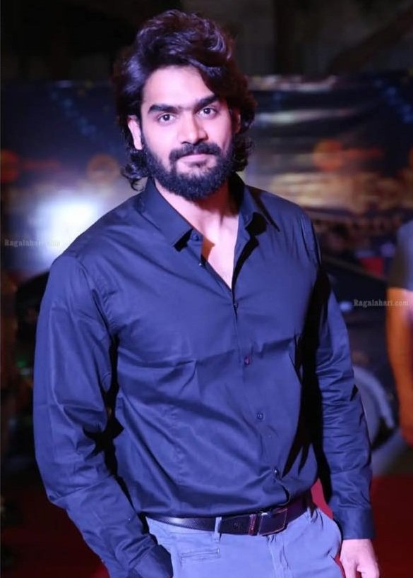 karthikeya hero images Kartikeya Gummakonda Rx100 Age Height Father Girlfriend Family Biography karthikeya hero images